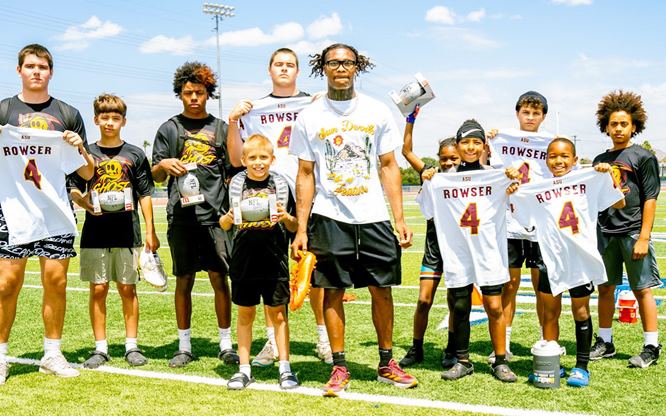 Autumn Seldon Of Met Agency Sports